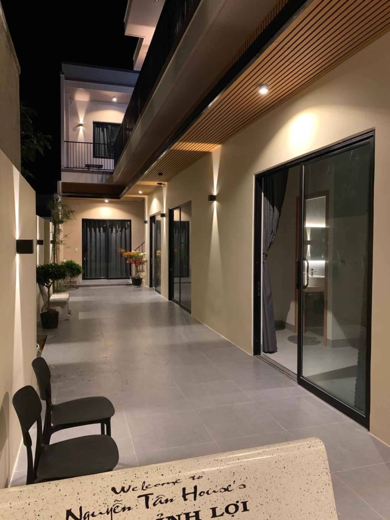 Nguyen Tan Homestay Near Beach Bbq Free My Tan 닌하이 외부 사진